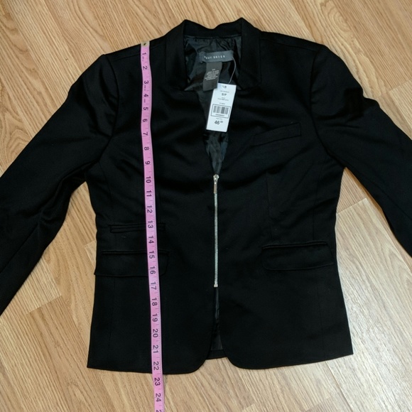 Suzy Shier Blazer/ Jacket - Picture 12 of 12